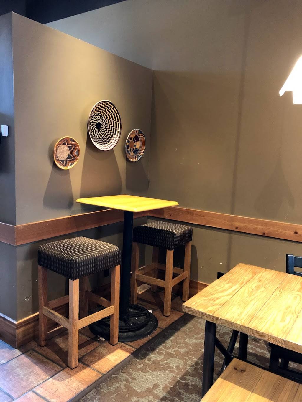 Caribou Coffee | cafe | 3044 Excelsior Blvd #103, Minneapolis, MN 55416, USA | 6122859650 OR +1 612-285-9650