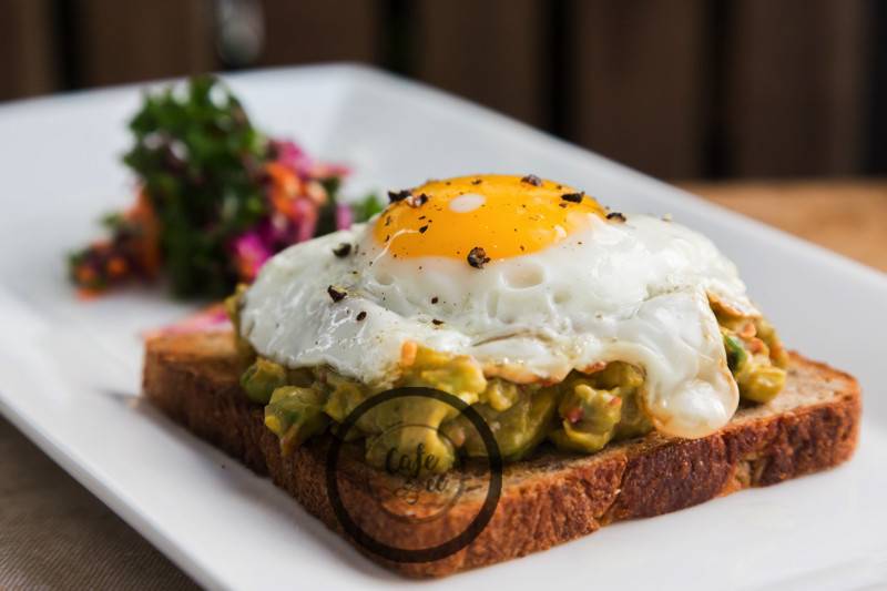 Cafe Bee | restaurant | 239 W 72nd St, New York, NY 10023, USA | 2127122227 OR +1 212-712-2227