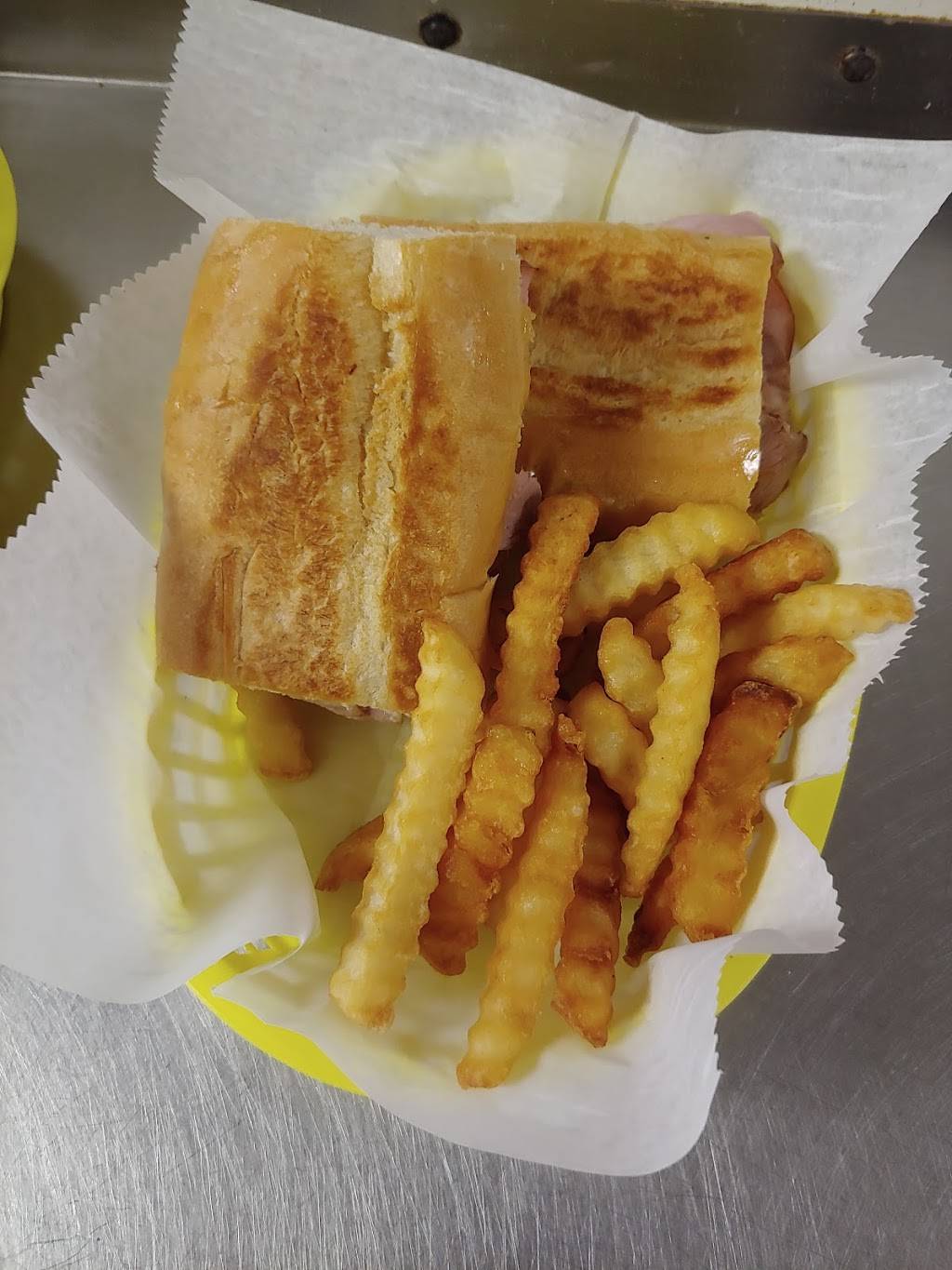 Bills Cafe | restaurant | 4105, 111 E Central Ave, Lake Wales, FL 33853, USA | 8636783311 OR +1 863-678-3311