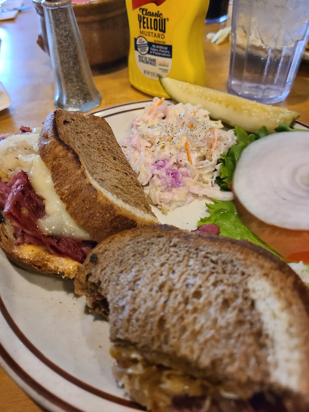 The Pickle Barrel Restaurant | restaurant | 1304 Greene St, Silverton, CO 81433, USA | 9703875713 OR +1 970-387-5713