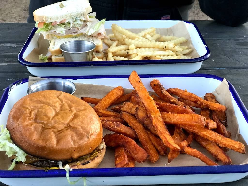 Betsys at Evelyns Park | restaurant | 4400 Bellaire Blvd, Bellaire, TX 77401, USA | 7136606692 OR +1 713-660-6692