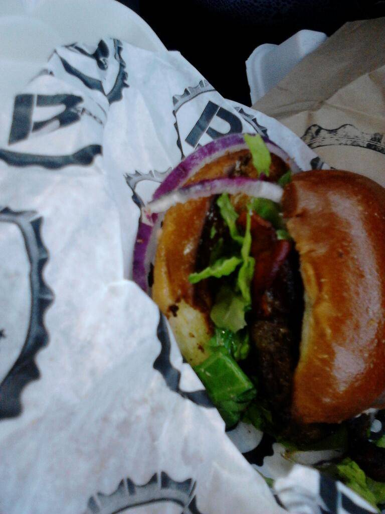 Marcos Pizza | meal delivery | 24335 Chagrin Blvd, Beachwood, OH 44122, USA | 2168314000 OR +1 216-831-4000