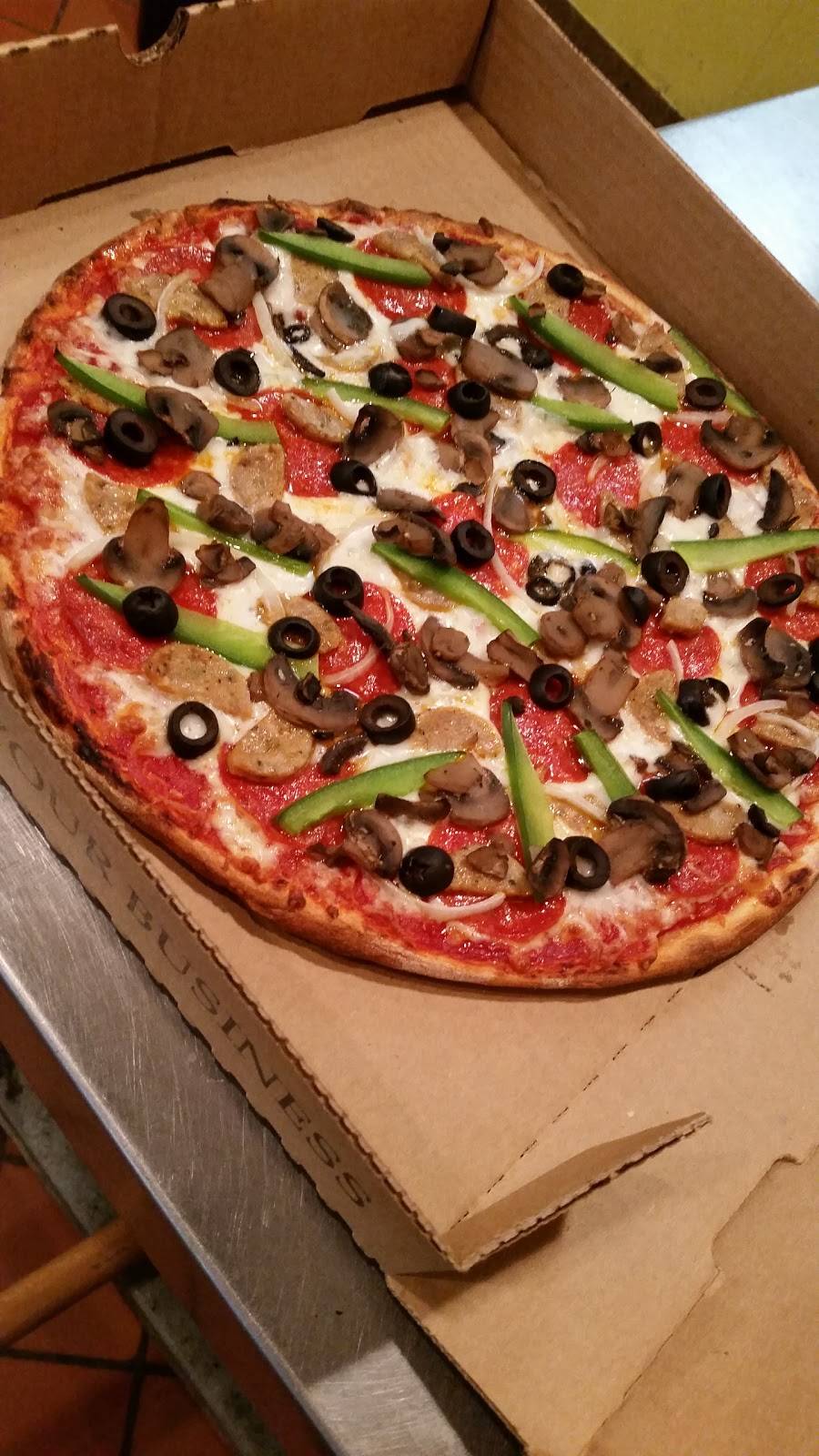 Goombas Pizzeria | restaurant | 4522 Fredericksburg Rd ste 51, San Antonio, TX 78201, USA | 2107319931 OR +1 210-731-9931