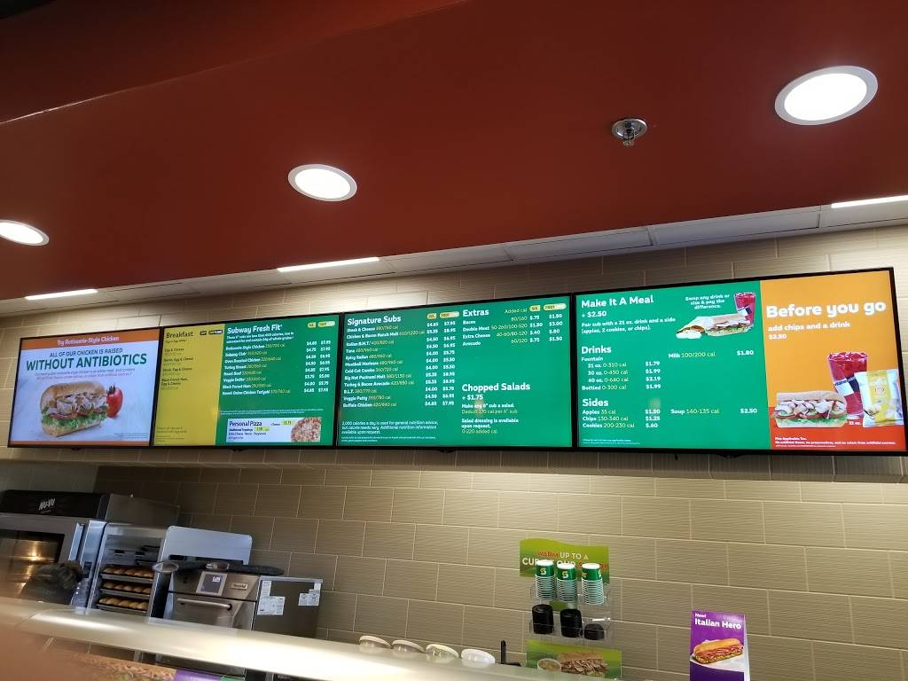 Subway | meal takeaway | 2600 W Sahara Ave Suite 117, Las Vegas, NV 89102, USA | 7024899005 OR +1 702-489-9005