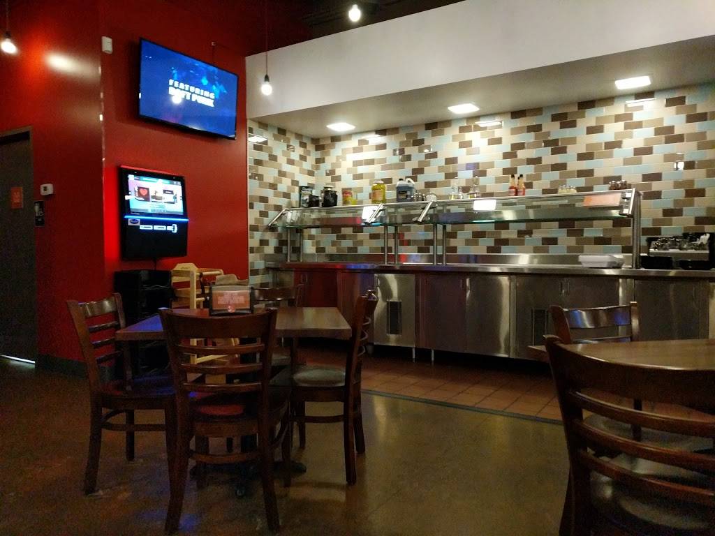 Reds Savoy Pizza | restaurant | 1575 Queens Dr, Woodbury, MN 55125, USA | 6513408502 OR +1 651-340-8502