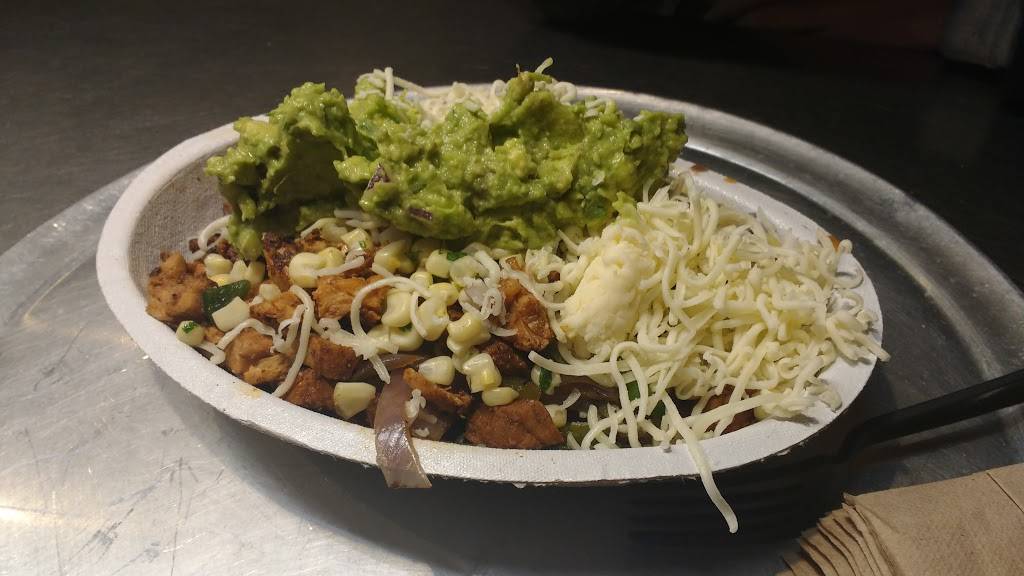 Chipotle Mexican Grill | restaurant | 1319 Boston Post Rd Spc 4B, Milford, CT 06460, USA | 2038771530 OR +1 203-877-1530