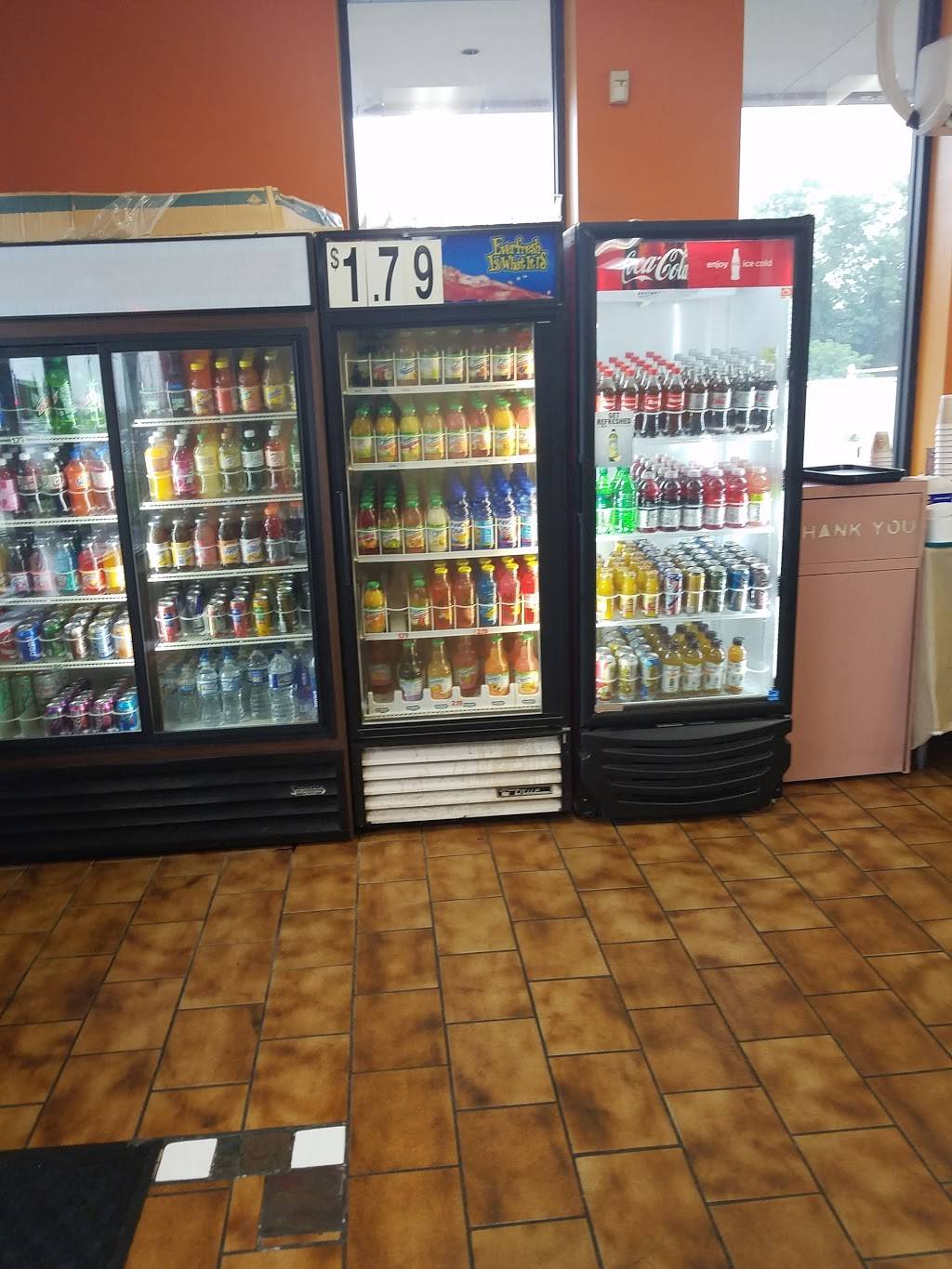 Lime Deli | restaurant | 2015 Lord Baltimore Dr # 1, Windsor Mill, MD 21244, USA | 4102988004 OR +1 410-298-8004