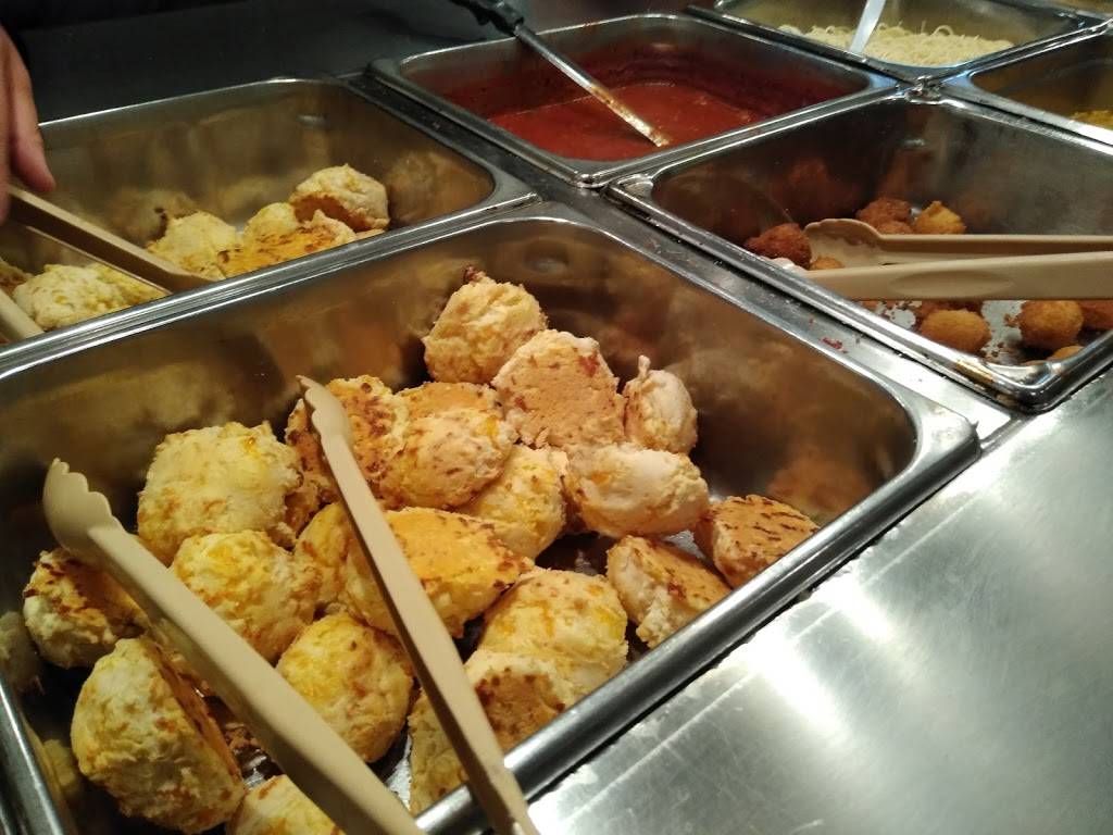 Salem Pizza | restaurant | 1245 N Salemburg Hwy, Salemburg, NC 28385, USA | 9105253033 OR +1 910-525-3033