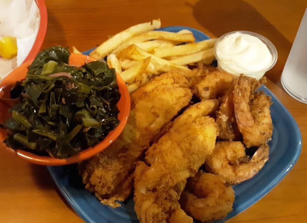 Gilligans Seafood Restaurant-Johns Island | restaurant | 160 Main Rd, Johns Island, SC 29455, USA | 8437662244 OR +1 843-766-2244