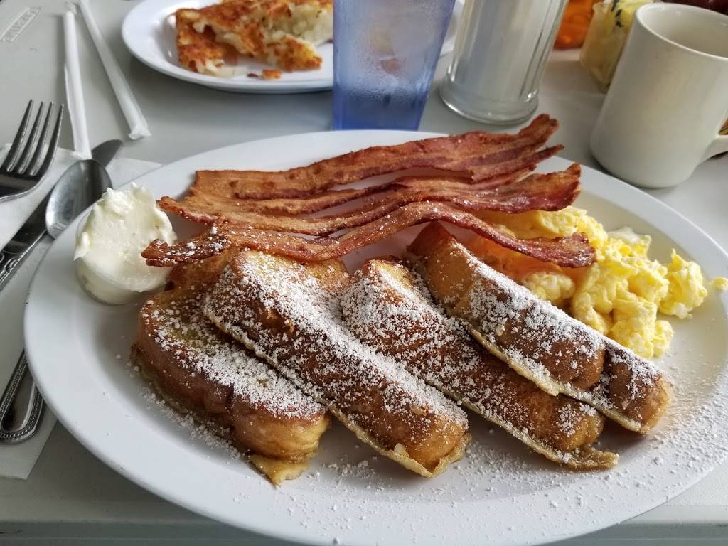 Eat At Rudys | restaurant | 1340 Post Ave, Torrance, CA 90501, USA | 3105330752 OR +1 310-533-0752