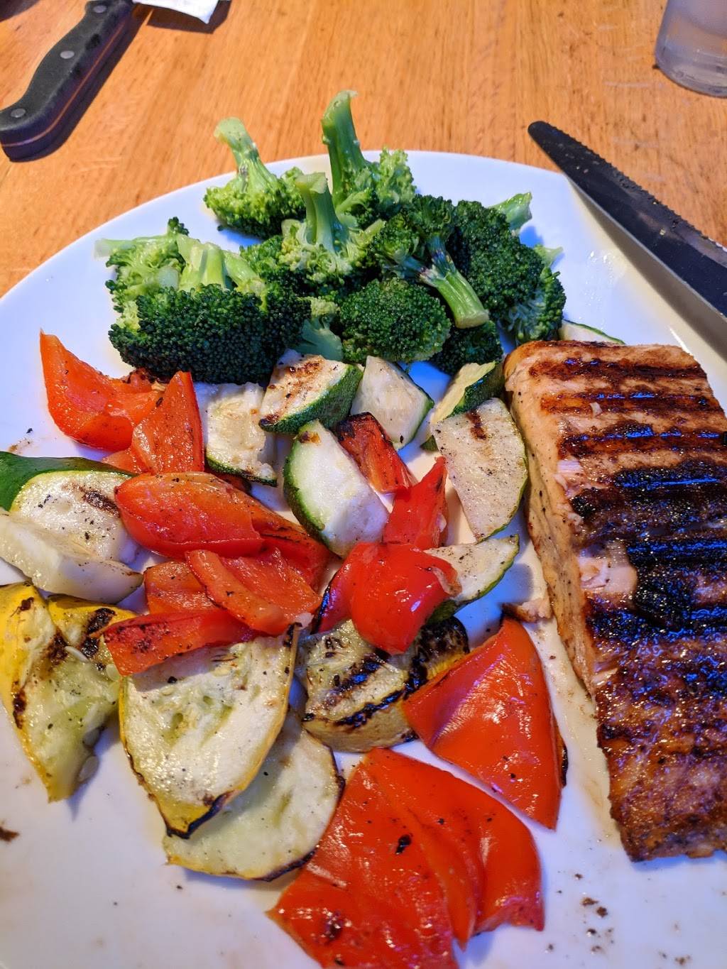 Applebees Grill + Bar | restaurant | 543 FM3040, Lewisville, TX 75067, USA | 9723156002 OR +1 972-315-6002