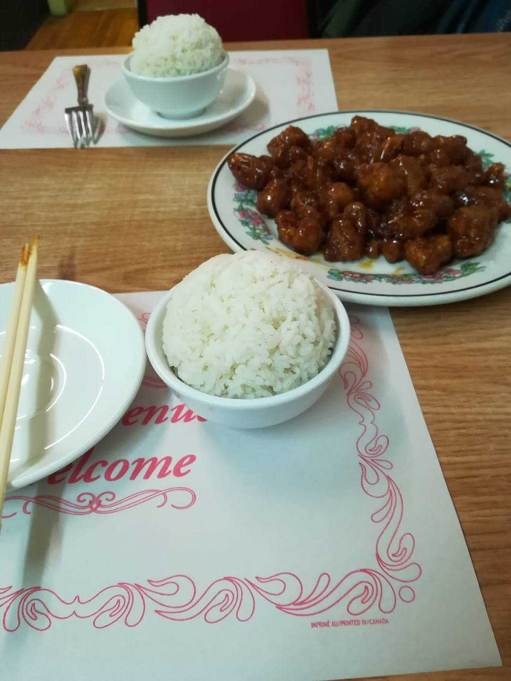 La Maison Egg Roll | restaurant | 3741 Rue Wellington, Verdun, QC H4G 1V1, Canada | 5149321186 OR +1 514-932-1186