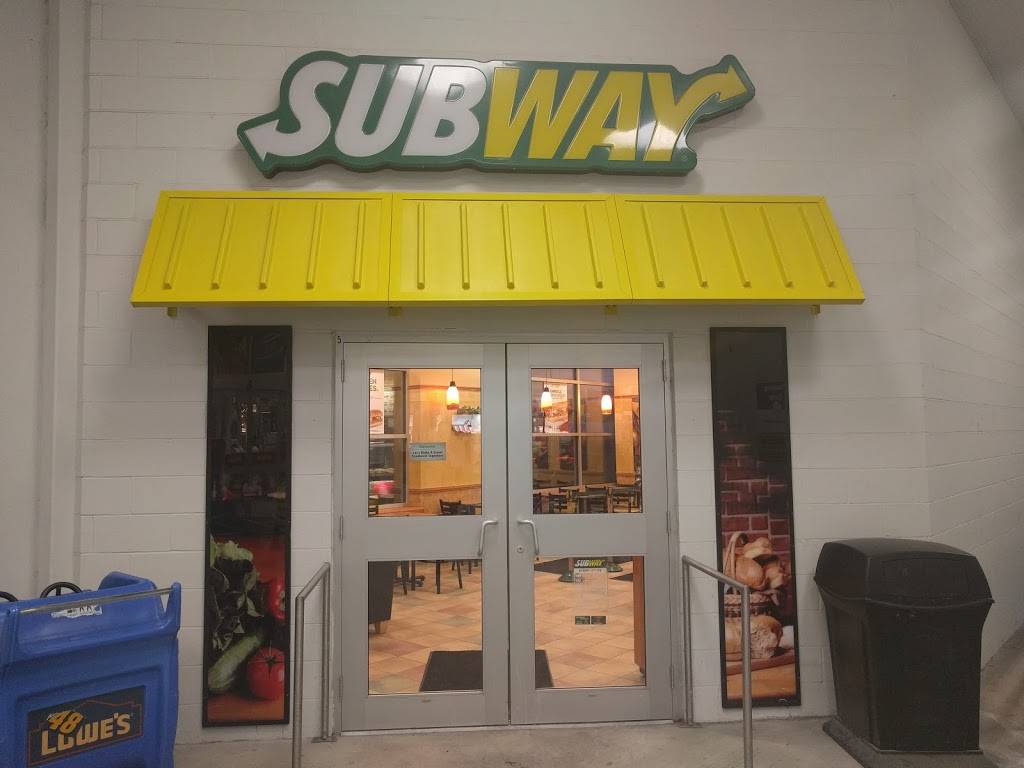 Subway Lowes Kanata | meal takeaway | 5577 Hazeldean Rd, Stittsville, ON K2S 0P5, Canada | 6138362060 OR +1 613-836-2060