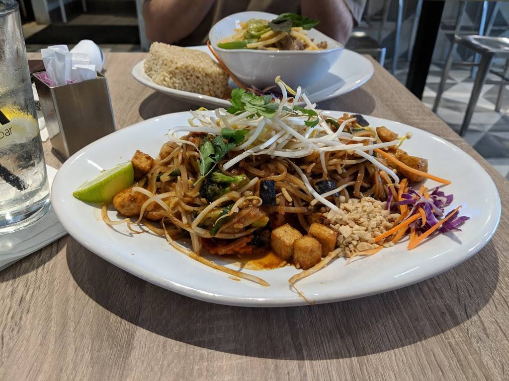 BKK thai kitchen + bar | restaurant | 3818 S Alameda St UNIT 36, Corpus Christi, TX 78411, USA | 3613341500 OR +1 361-334-1500