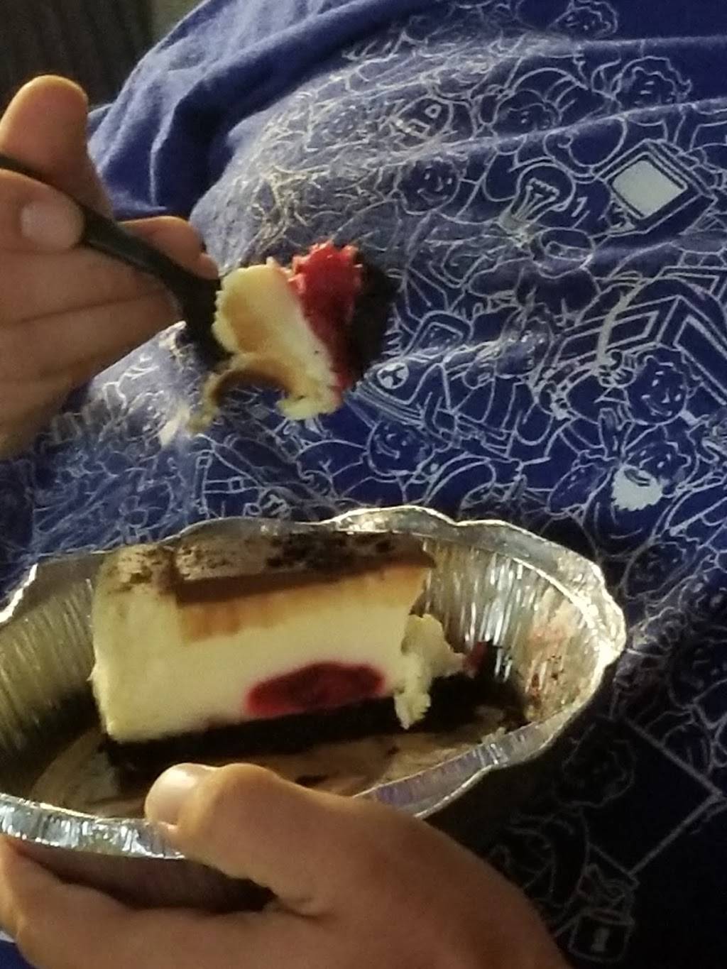 Frankies Italian Restaurant | restaurant | 2724 W Britton Rd, Oklahoma City, OK 73120, USA | 4058496565 OR +1 405-849-6565