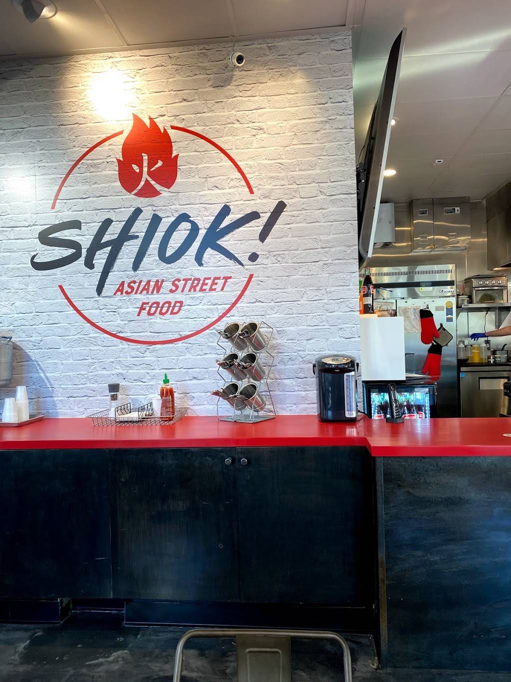 SHIOK! Asian Street Food | restaurant | 2595 Airport Dr, Torrance, CA 90505, USA | 4243601333 OR +1 424-360-1333