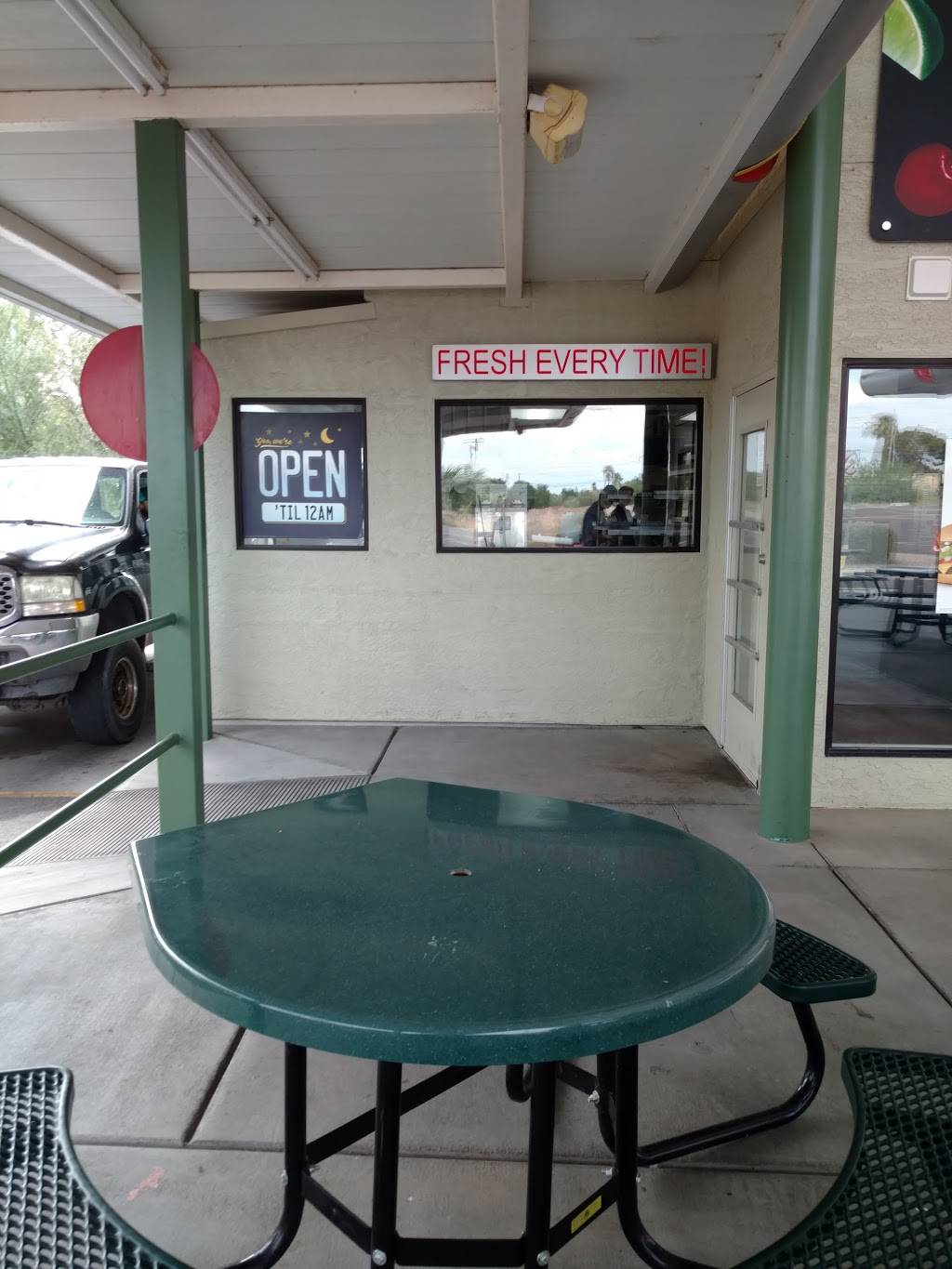 Sonic Drive-In | restaurant | 1111 East, AZ-85, Buckeye, AZ 85326, USA | 6233939690 OR +1 623-393-9690