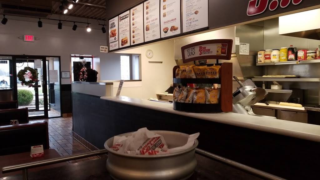 Penn Station East Coast Subs | meal takeaway | 1363 Ohio Pike, Amelia, OH 45102, USA | 5139430115 OR +1 513-943-0115