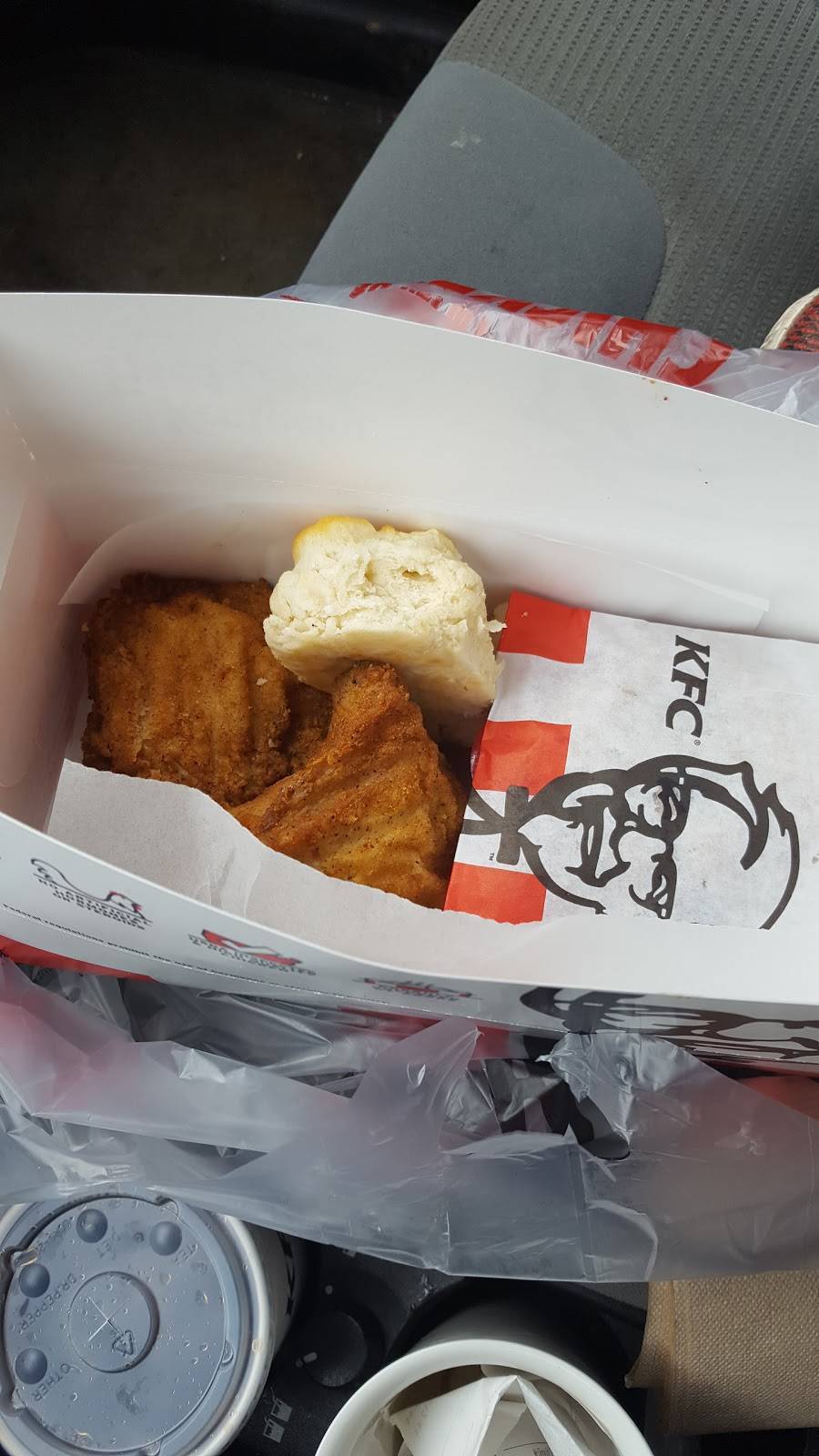 KFC | restaurant | 3510 Cascade Rd SW, Atlanta, GA 30331, USA | 4046964343 OR +1 404-696-4343