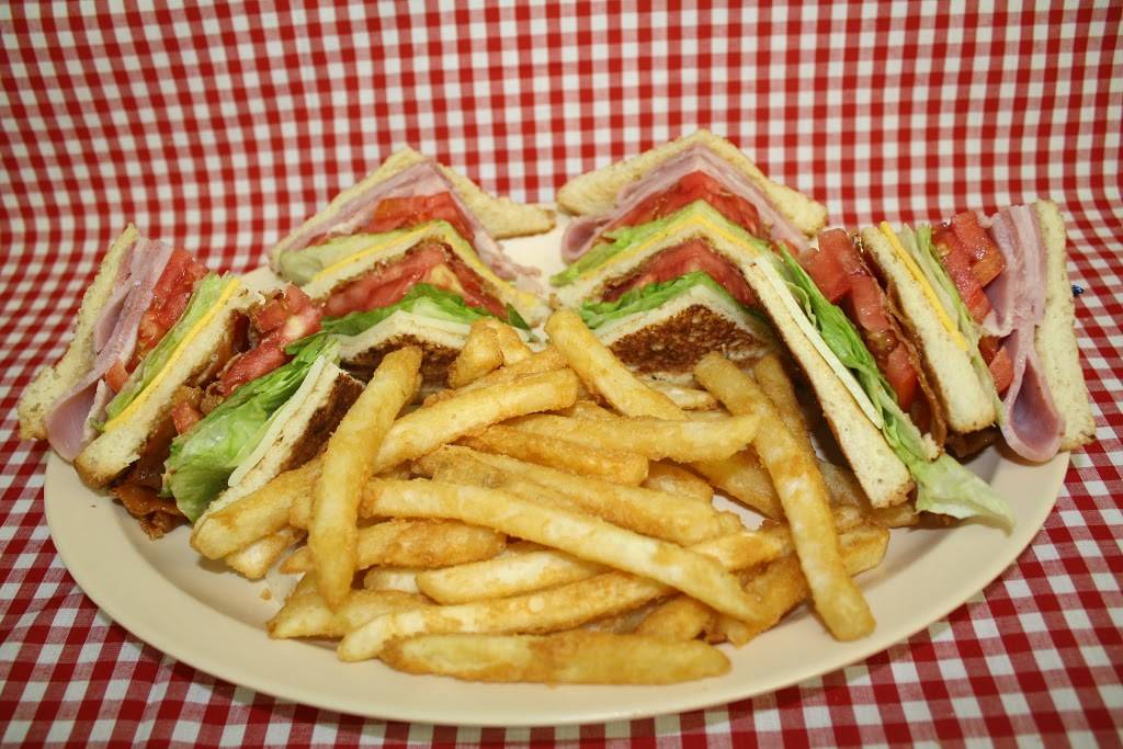 Country Cookin Diner - Rockledge | restaurant | 616 Barnes Blvd, Rockledge, FL 32955, USA | 3213056696 OR +1 321-305-6696