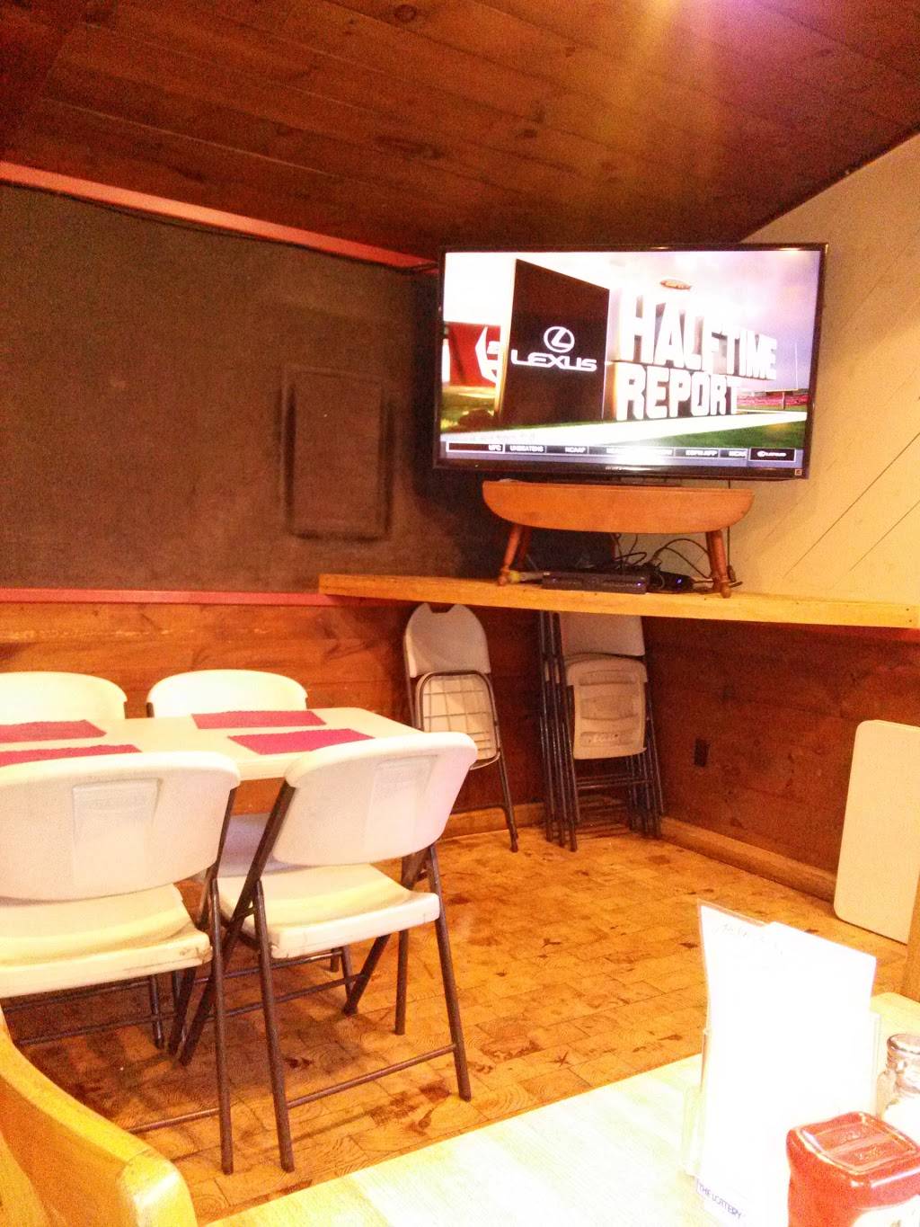 Damiens | restaurant | 279 Spring St #1025, Hanson, MA 02341, USA | 7814476556 OR +1 781-447-6556