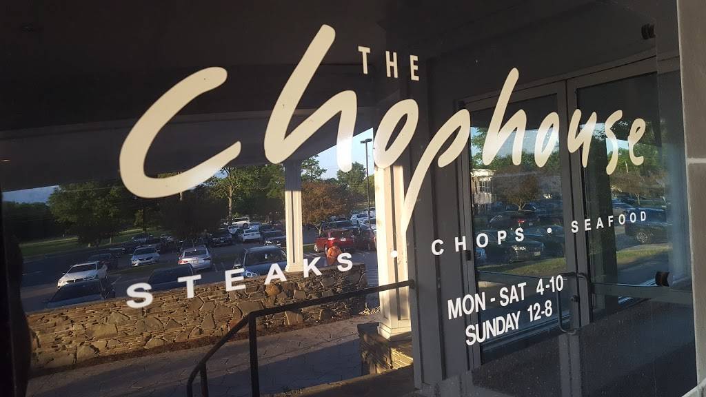 The Chophouse | restaurant | 1 American Way, Warren, OH 44484, USA | 3308562121 OR +1 330-856-2121