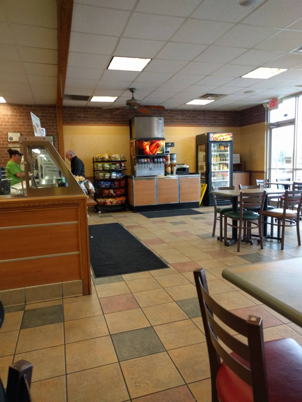 Subway | restaurant | 1260 S Jefferson St, Huntington, IN 46750, USA | 2603550930 OR +1 260-355-0930