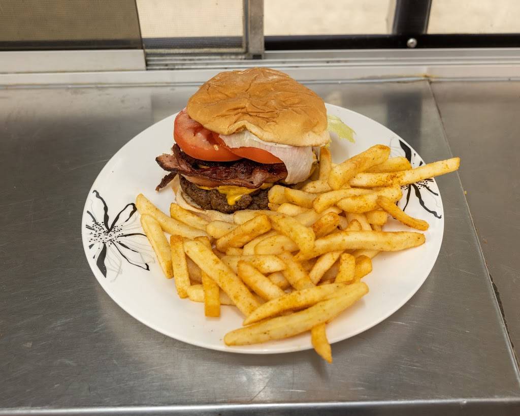 Fish Fry Mama | restaurant | 2315 Greens Rd, Houston, TX 77032, USA | 7132393671 OR +1 713-239-3671