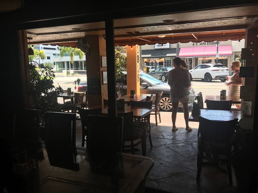 Knicks Tavern & Grill | restaurant | 1818 S Osprey Ave, Sarasota, FL 34239, USA | 9419557761 OR +1 941-955-7761