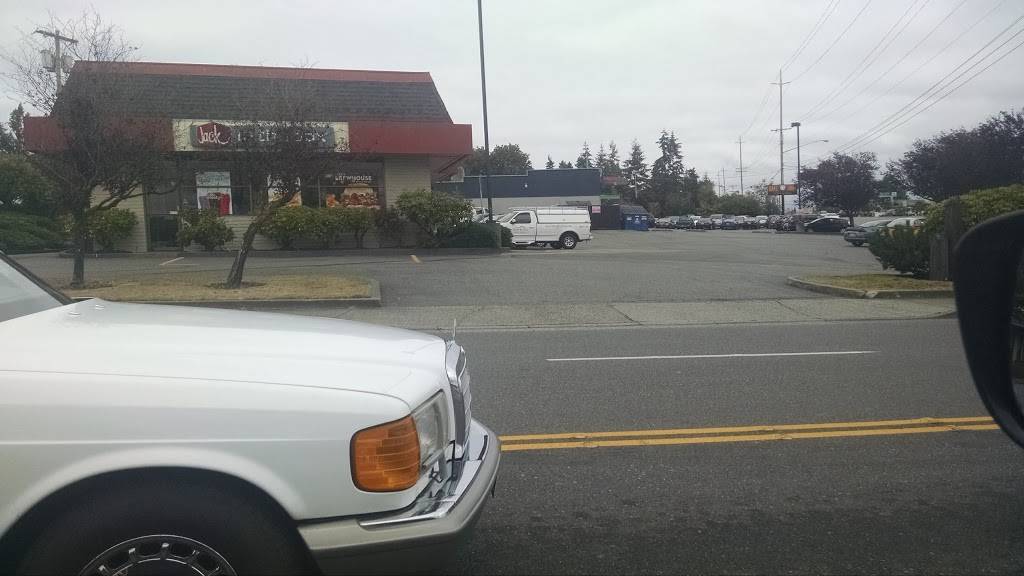 Jack in the Box | restaurant | 21130 Hwy 99, Edmonds, WA 98026, USA | 4257715212 OR +1 425-771-5212