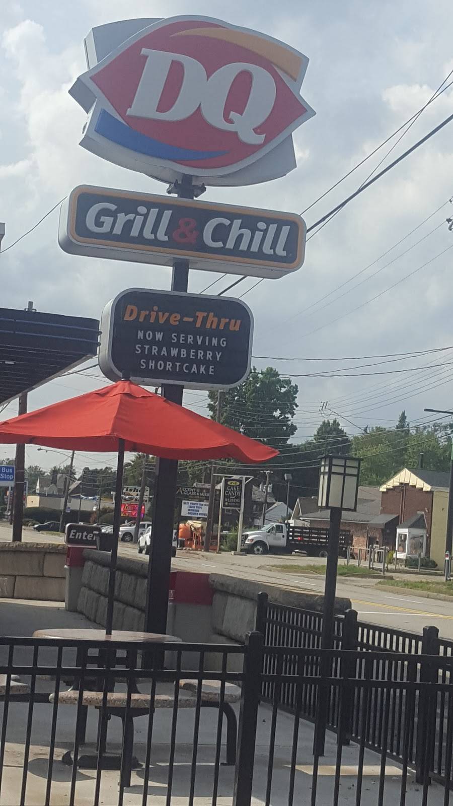Dairy Queen Grill & Chill | restaurant | 2795 Saw Mill Run Blvd, Pittsburgh, PA 15227, USA | 4128846050 OR +1 412-884-6050