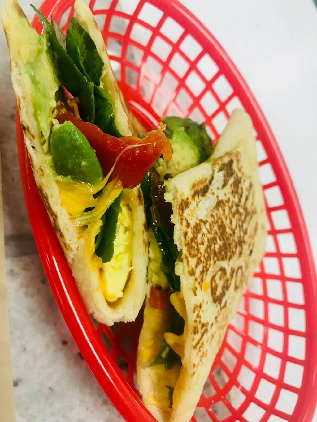 Pressed Panini Bar & Juicery | restaurant | 2517 Mitchell Rd Suits E, Ceres, CA 95307, USA | 2093467467 OR +1 209-346-7467