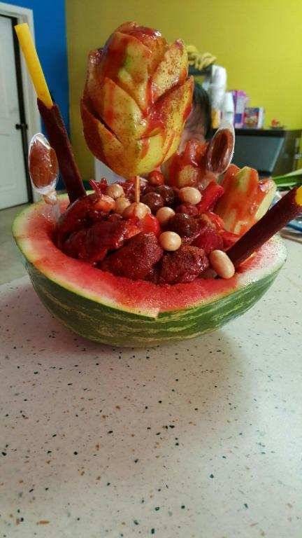 Bioni-Locos | restaurant | 5604 Atlantic Blvd, Maywood, CA 90270, USA | 3238424004 OR +1 323-842-4004