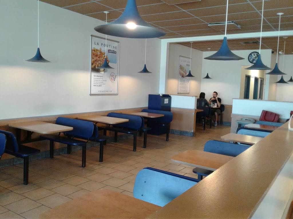Valentine | restaurant | 1335 Rue Belvédère S, Sherbrooke, QC J1H 4E4, Canada | 8195629870 OR +1 819-562-9870
