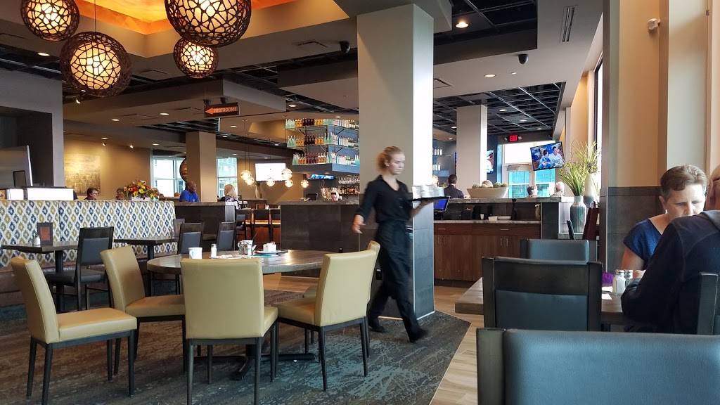 Twigs Bistro | restaurant | 801 Waterfront Way #103, Vancouver, WA 98660, USA | 3607264011 OR +1 360-726-4011