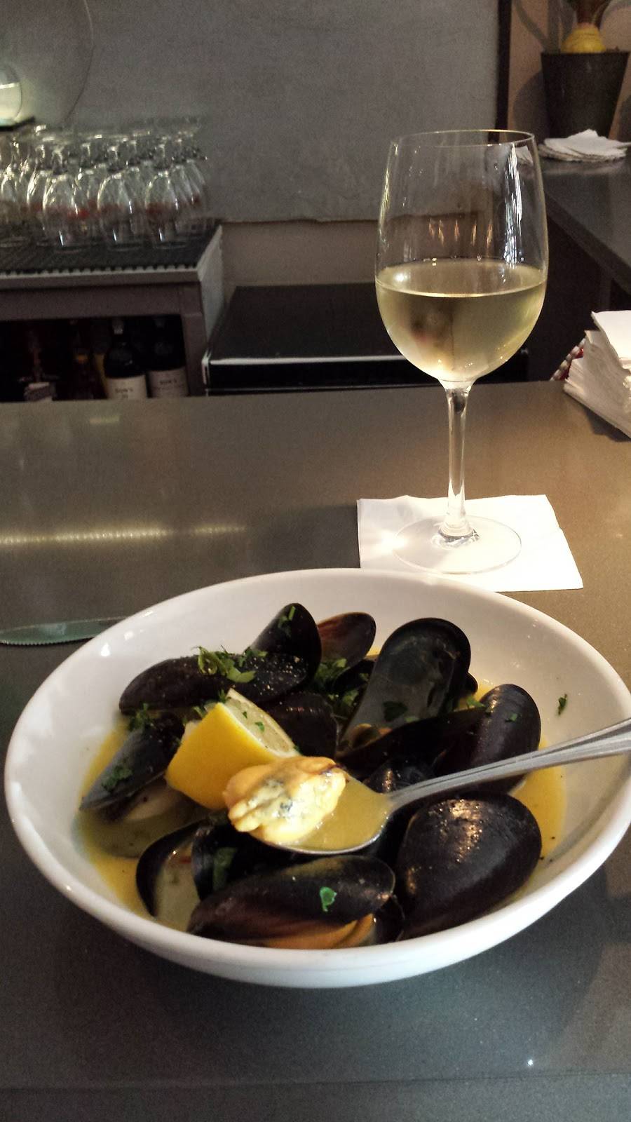 Benissimo Restaurant & Bar | restaurant | 18 Tamalpais Dr, Corte Madera, CA 94925, USA | 4159272316 OR +1 415-927-2316