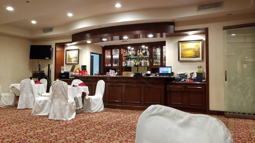 Royal Garden Restaurant | restaurant | 6826, 11828 South St, Cerritos, CA 90703, USA | 5628091812 OR +1 562-809-1812