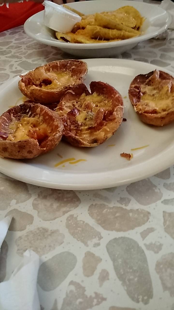 J J Restaurant | restaurant | 5260 13th St, Ashland, KY 41102, USA | 6063253816 OR +1 606-325-3816