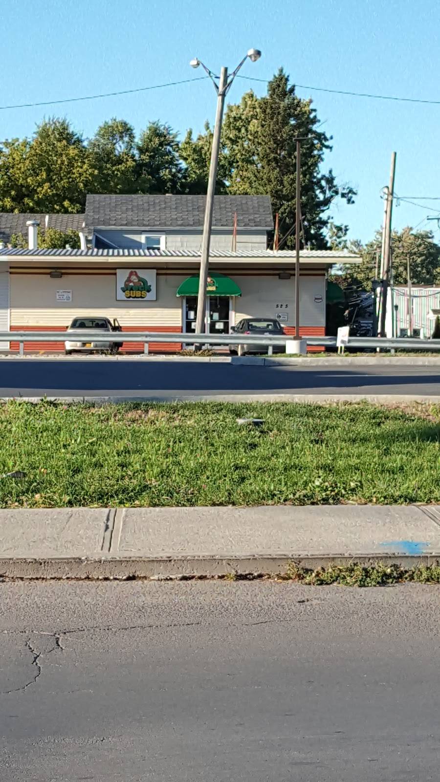 Jrecks | restaurant | 525 Mill St, Watertown, NY 13601, USA | 3157826230 OR +1 315-782-6230