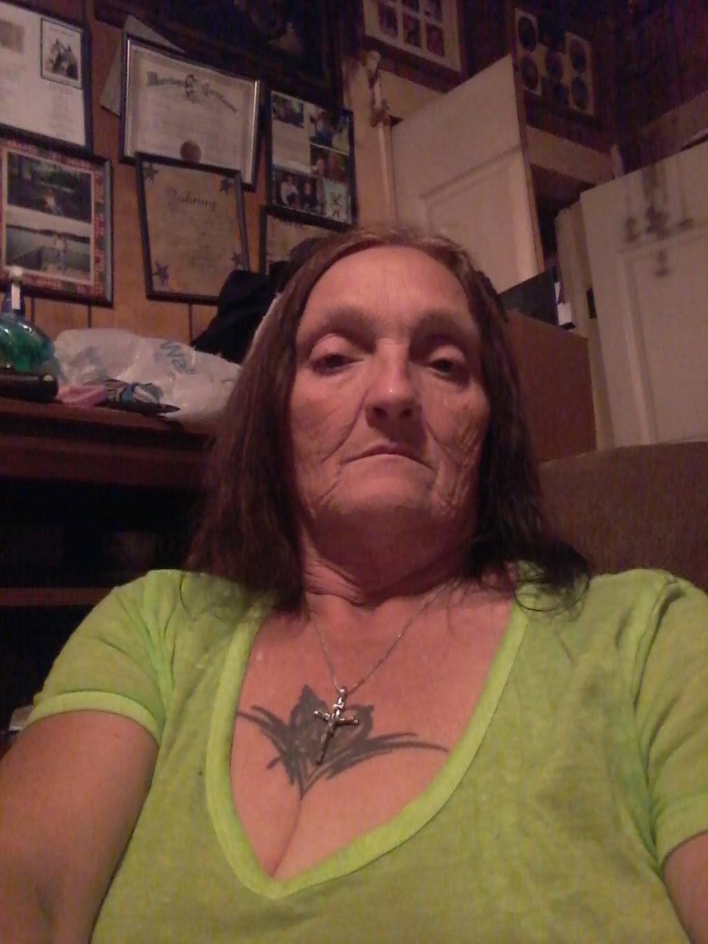 Doyle Cafe | cafe | 5339 McMinnville Hwy, Doyle, TN 38559, USA | 9316575405 OR +1 931-657-5405