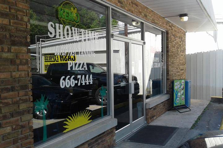 Showtime Pizza And Tanning | restaurant | 860 KY-15, Jackson, KY 41339, USA | 6066667444 OR +1 606-666-7444