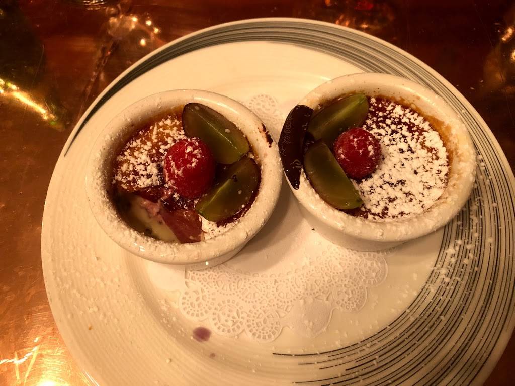 Cafe Des Amis | restaurant | 112 Main St, Parkville, MO 64152, USA | 8165876767 OR +1 816-587-6767