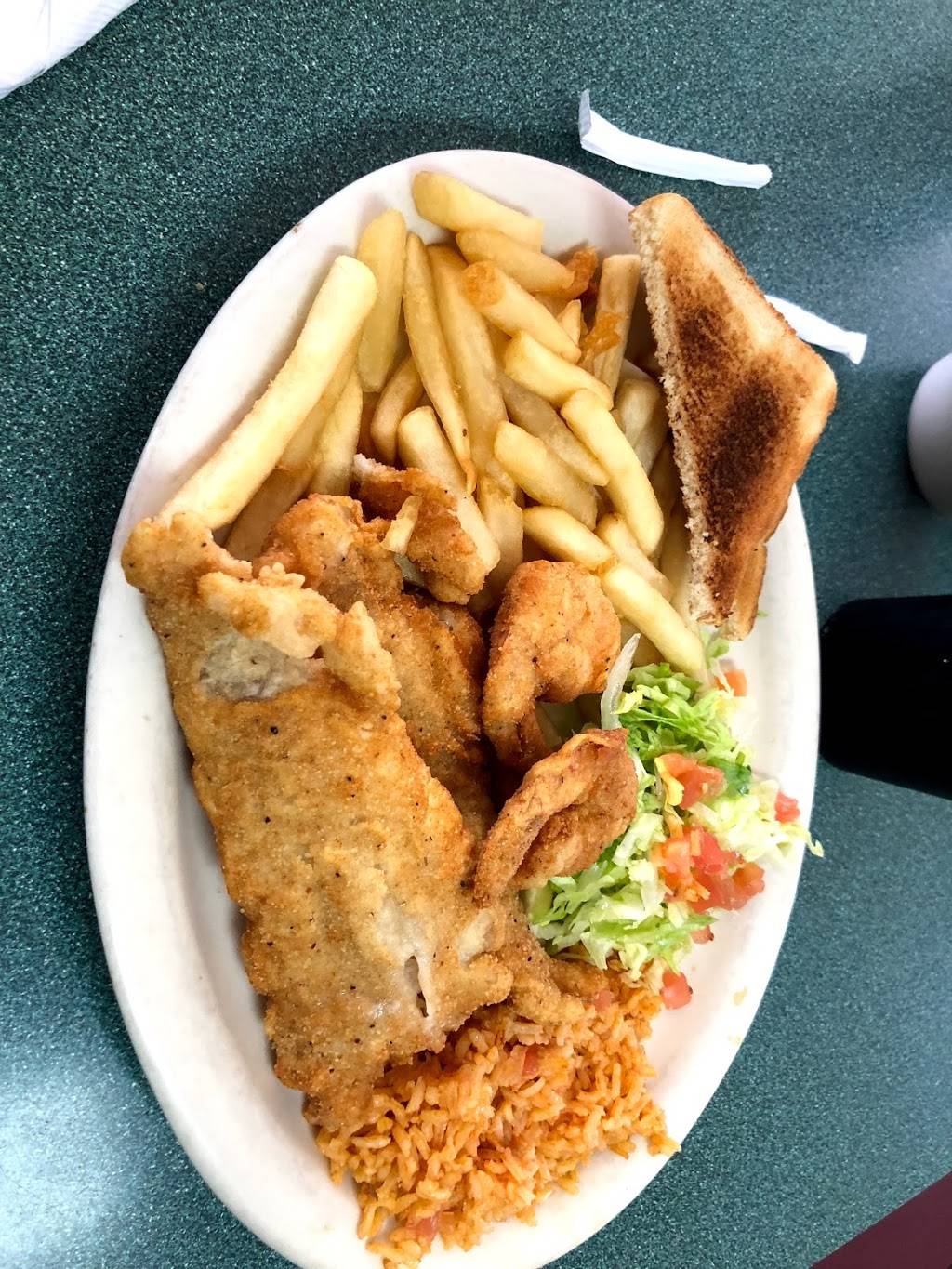 Lazaritas Mexican Restaurant | restaurant | 166 S WW White Rd, San Antonio, TX 78219, USA | 2103374180 OR +1 210-337-4180