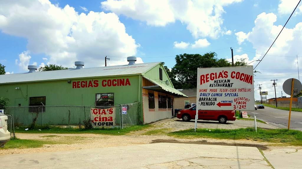 Regias Cocina | restaurant | 1701 W Martin St, San Antonio, TX 78207, USA | 2107767222 OR +1 210-776-7222
