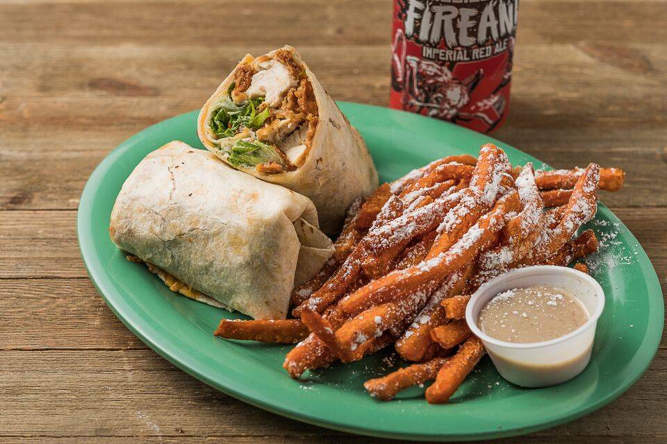 The Froghead Grill | restaurant | 121 Clinton Center Dr, Clinton, MS 39056, USA | 6019240725 OR +1 601-924-0725