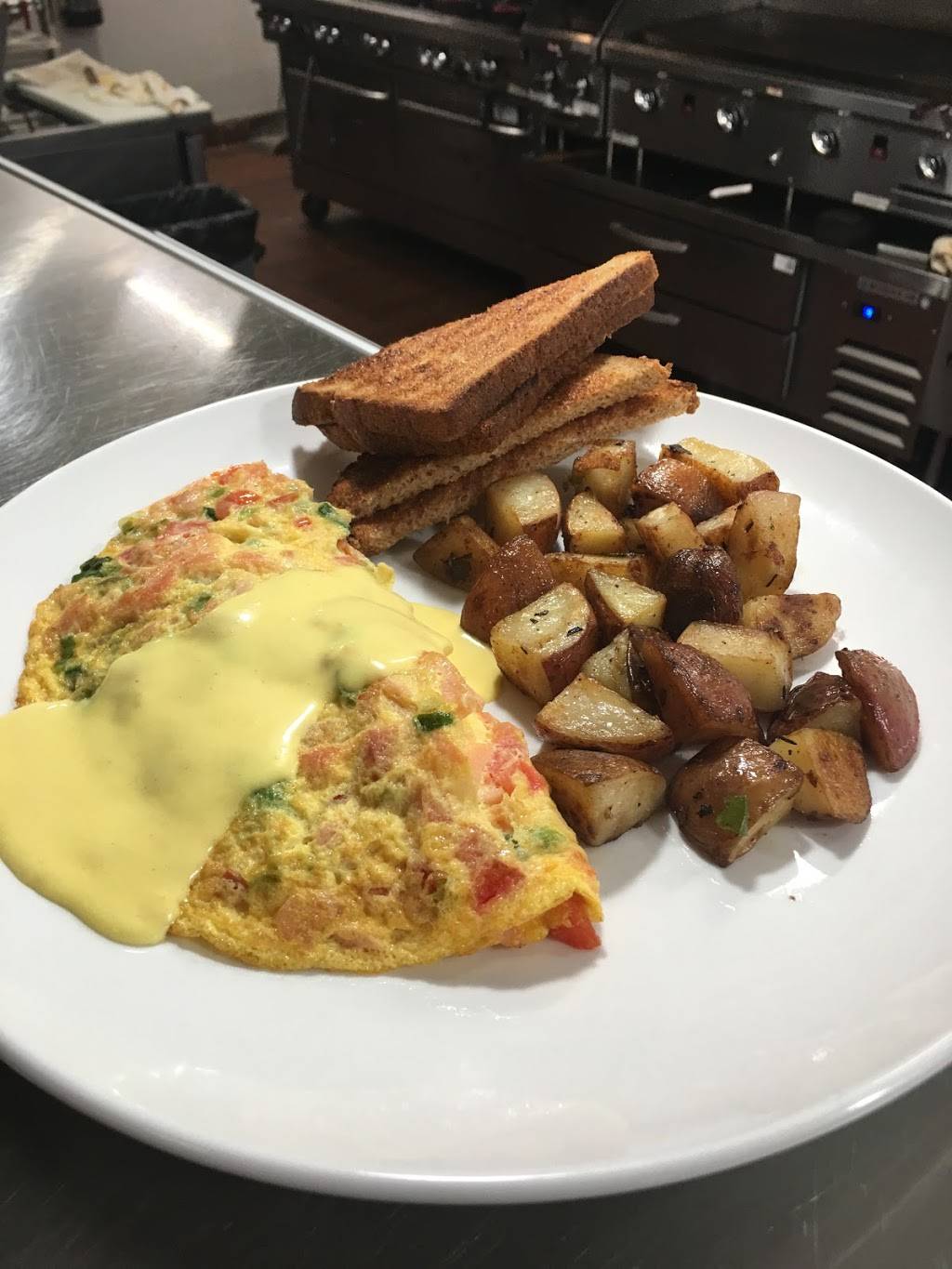 Taste Cafe | restaurant | 50 Cabrillo Hwy N, Half Moon Bay, CA 94019, USA | 6507121586 OR +1 650-712-1586