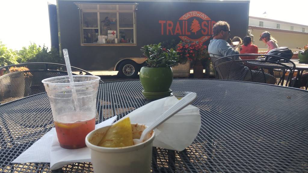 Gateway Trailside | restaurant | 9936 Lansing Ave N, Stillwater, MN 55082, USA | 6512424415 OR +1 651-242-4415