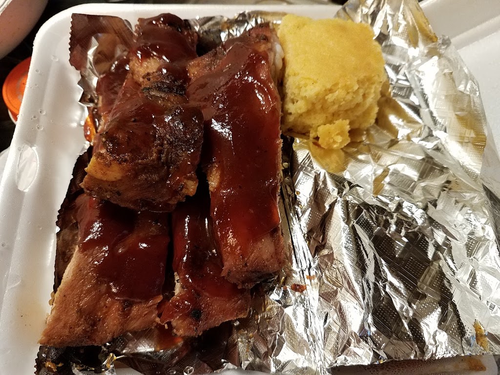SUGES BBQ & SOULFOOD | restaurant | 2720 Clay St, Vicksburg, MS 39183, USA | 6016180256 OR +1 601-618-0256