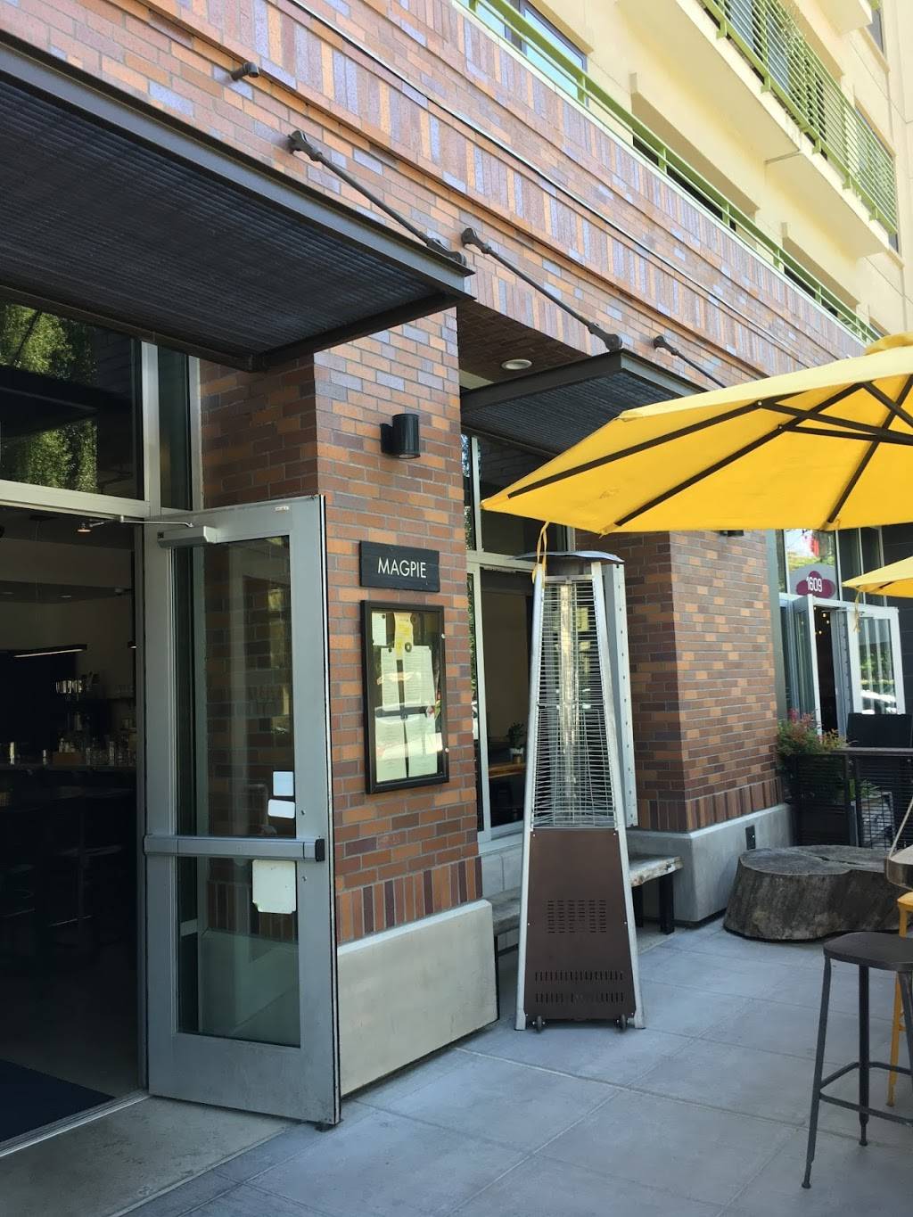 Magpie Café | restaurant | 1601 16th St, Sacramento, CA 95814, USA | 9164527594 OR +1 916-452-7594