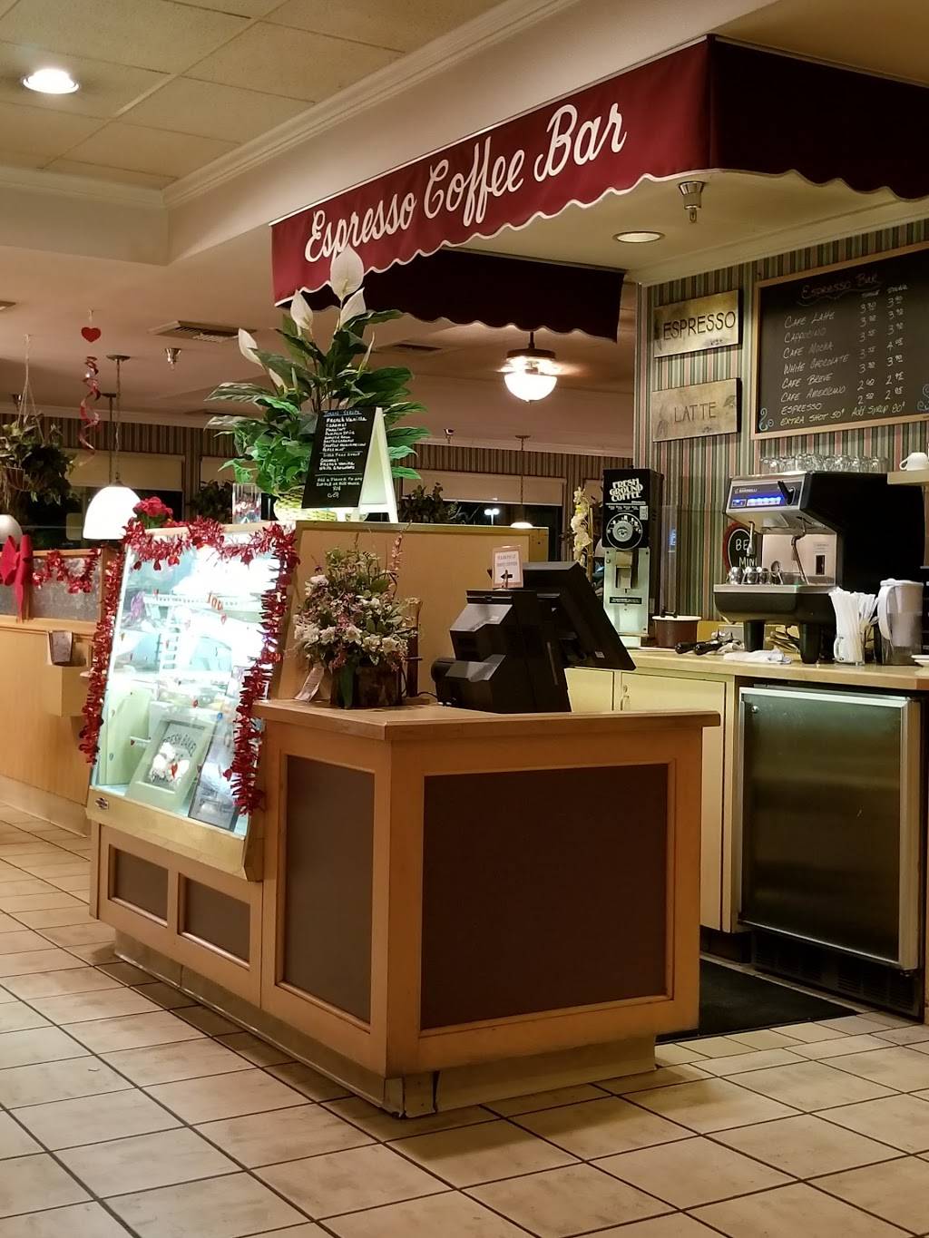 Jimmys Family Restaurant | restaurant | 9635 Mission Gorge Rd, Santee, CA 92071, USA | 6194488994 OR +1 619-448-8994